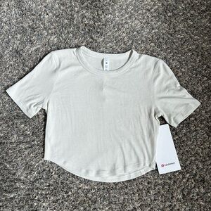 Lululemon hold tight cropped t-shirt